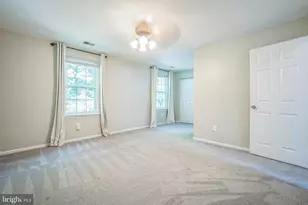 14801 Basingstoke Loop, Centreville, VA 20120 - Photo 25