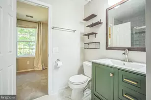 14801 Basingstoke Loop, Centreville, VA 20120 - Photo 17