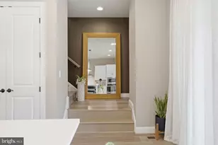 12264 Sweet Willow Ln, Fairfax, VA 22030 - Photo 19