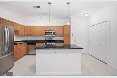 12933 Centre Park Circle #201, Herndon, VA 20171 - Photo 5