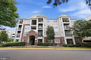 12933 Centre Park Cir, Herndon, VA 20171 - Photo 23