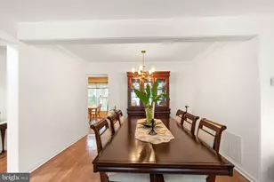 5633 Sutherland Ct, Burke, VA 22015 - Photo 15