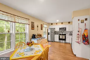 5633 Sutherland Ct, Burke, VA 22015 - Photo 25