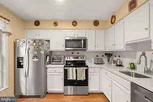 5633 Sutherland Ct, Burke, VA 22015 - Photo 21