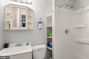 5633 Sutherland Ct, Burke, VA 22015 - Photo 51