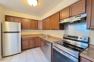 6804 Perry Penney Dr, Annandale, VA 22003 - Photo 5