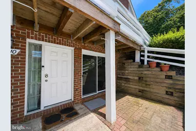 11150 Beaver Trail Court, Reston, VA 20191 - Photo 3