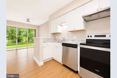 11150 Beaver Trail Court, Reston, VA 20191 - Photo 9
