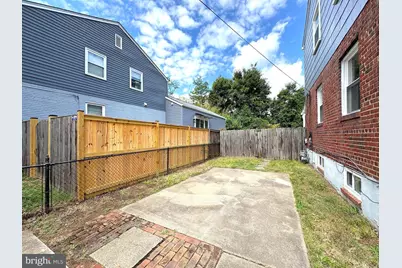 5700 Fenwick Drive, Alexandria, VA 22303 - Photo 3