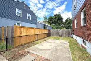 5700 Fenwick Dr, Alexandria, VA 22303 - Photo 3