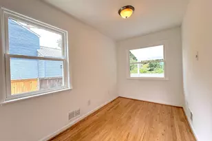 5700 Fenwick Dr, Alexandria, VA 22303 - Photo 9