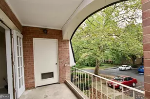 5911 Prince James Dr, Springfield, VA 22152 - Photo 11