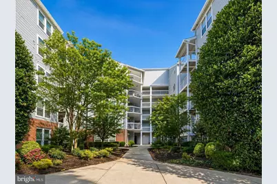 3176 Summit Square Drive #4-A2, Oakton, VA 22124 - Photo 1