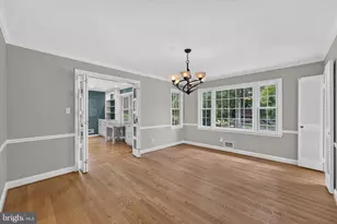 6443 Walters Woods Dr, Falls Church, VA 22044 - Photo 15