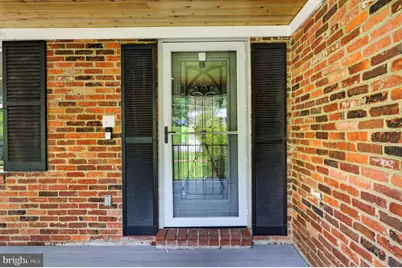 6443 Walters Woods Drive, Falls Church, VA 22044 - Photo 7