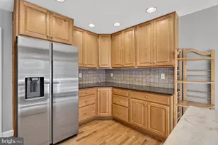 6443 Walters Woods Dr, Falls Church, VA 22044 - Photo 29