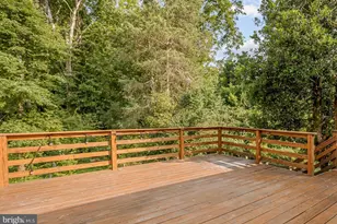 5250 Lewisham Rd, Fairfax, VA 22030 - Photo 37