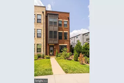 13001 Hattontown Square, Herndon, VA 20171 - Photo 3