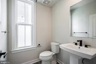 13001 Hattontown Square, Herndon, VA 20171 - Photo 19