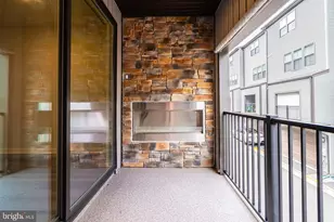 13001 Hattontown Square, Herndon, VA 20171 - Photo 7