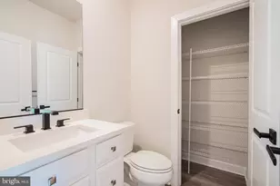 13001 Hattontown Square, Herndon, VA 20171 - Photo 15
