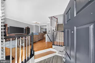3398 Governors Crest Ct, Alexandria, VA 22310 - Photo 5