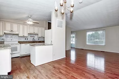 12828 Pinecrest Road, Herndon, VA 20171 - Photo 7