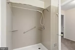 3934 El Camino Pl, Alexandria, VA 22309 - Photo 17