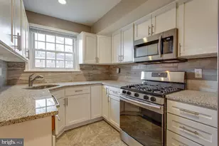 6063 Hardwick Pl, Falls Church, VA 22041 - Photo 3