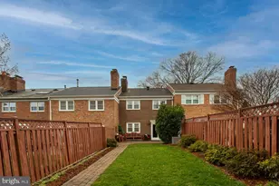 6063 Hardwick Pl, Falls Church, VA 22041 - Photo 45