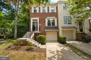5855 Wye Oak Commons Ct, Burke, VA 22015 - Photo 1