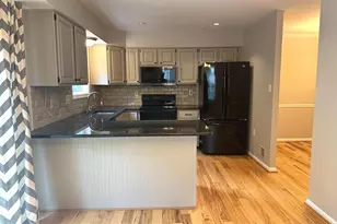 11928 Sentinel Point Ct, Reston, VA 20191 - Photo 9