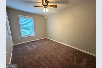 11928 Sentinel Point Court, Reston, VA 20191 - Photo 17