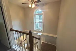 11928 Sentinel Point Ct, Reston, VA 20191 - Photo 13