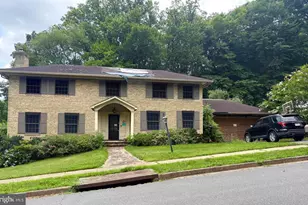 4090 Ridgeview Cir, McLean, VA 22101 - Photo 1