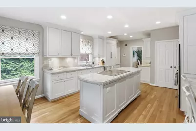 7715 Crossover Drive, McLean, VA 22102 - Photo 19