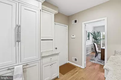 7715 Crossover Drive, McLean, VA 22102 - Photo 23