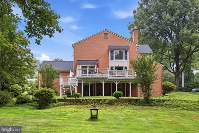 7715 Crossover Drive, McLean, VA 22102 - Photo 3