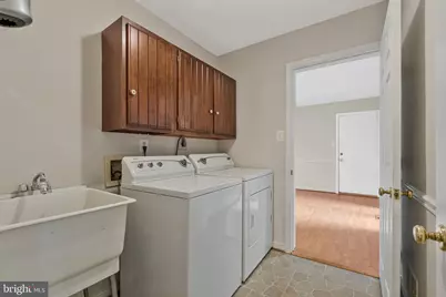 1215 Delta Glen Court, Vienna, VA 22182 - Photo 25