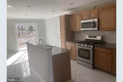 805 Balls Hill Road, McLean, VA 22101 - Photo 7