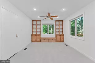 4300 Tartan Oak Ct, Fairfax, VA 22032 - Photo 13