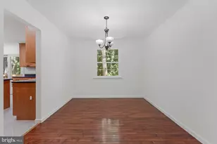 4300 Tartan Oak Ct, Fairfax, VA 22032 - Photo 9
