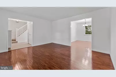 4300 Tartan Oak Court, Fairfax, VA 22032 - Photo 3