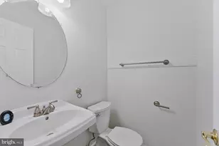 4300 Tartan Oak Ct, Fairfax, VA 22032 - Photo 15