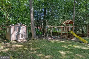 4300 Tartan Oak Ct, Fairfax, VA 22032 - Photo 35