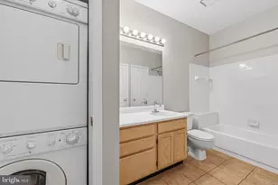 14324 Climbing Rose Way, Centreville, VA 20121 - Photo 3