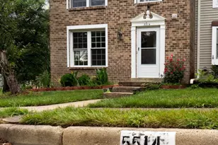 5514 Whitfield Ct, Fairfax, VA 22032 - Photo 1