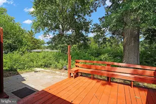 8905 Valley Forge Dr, Alexandria, VA 22309 - Photo 29