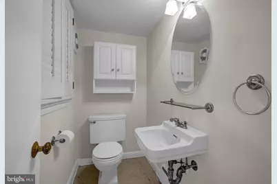 8905 Valley Forge Drive, Alexandria, VA 22309 - Photo 23