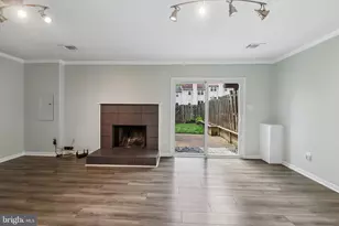 8561 Dellway Ln, Vienna, VA 22180 - Photo 19